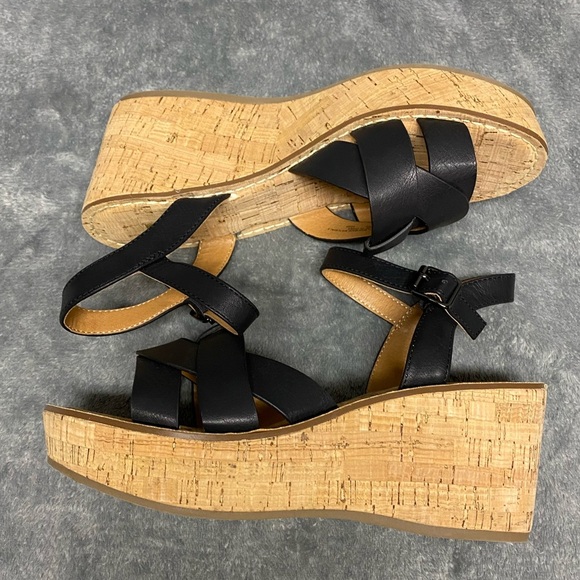 White Mountain women’s Simple sandal size 9.5 - Picture 9 of 11